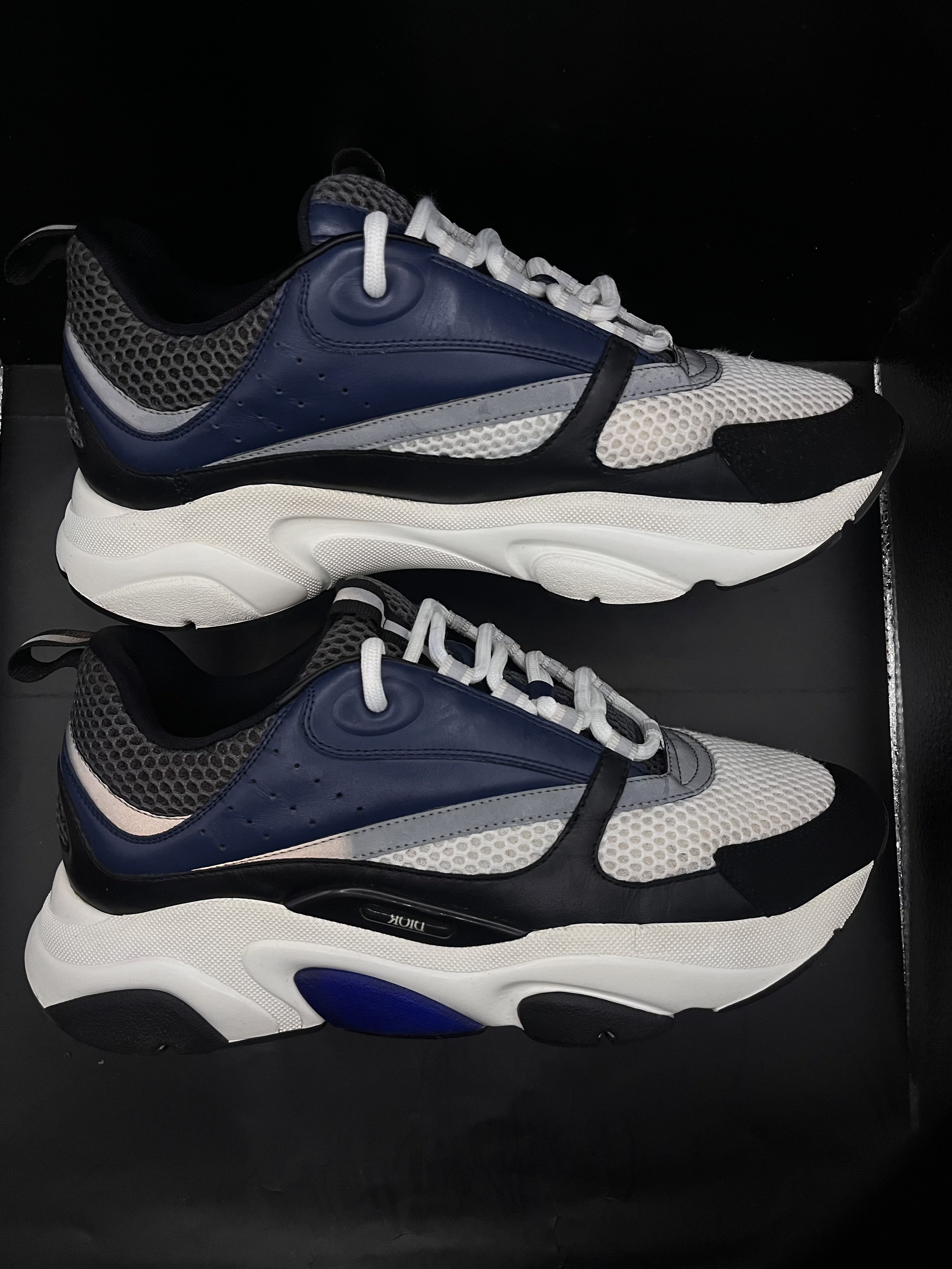 Clean sneaker after restoration