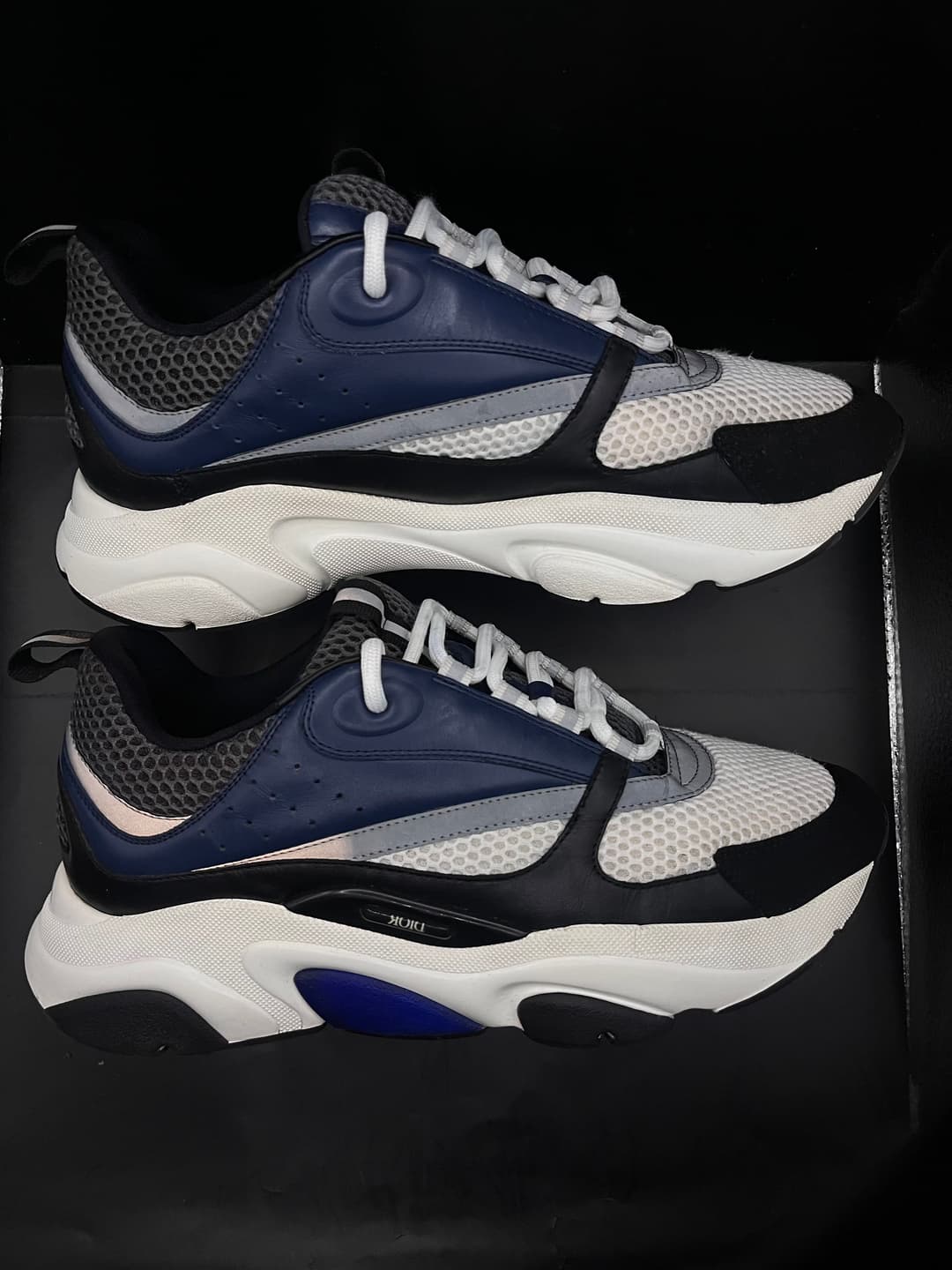 Clean sneaker after restoration